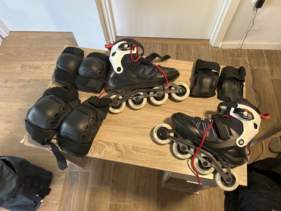 Продавам ролери и протектори decatlon 43 номер