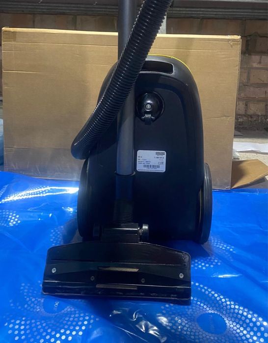 Пылесос Karcher в отличном состоянии