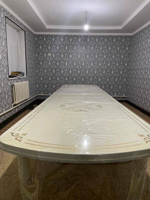 Белый стол разборный