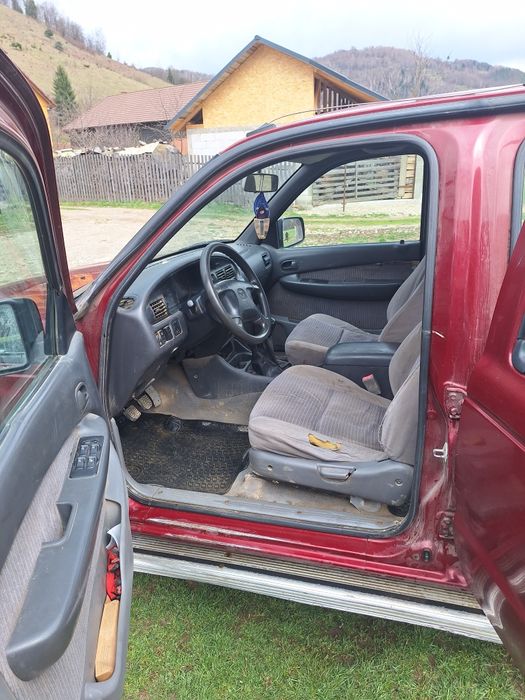 Mazda B2500 4X4 Reductor