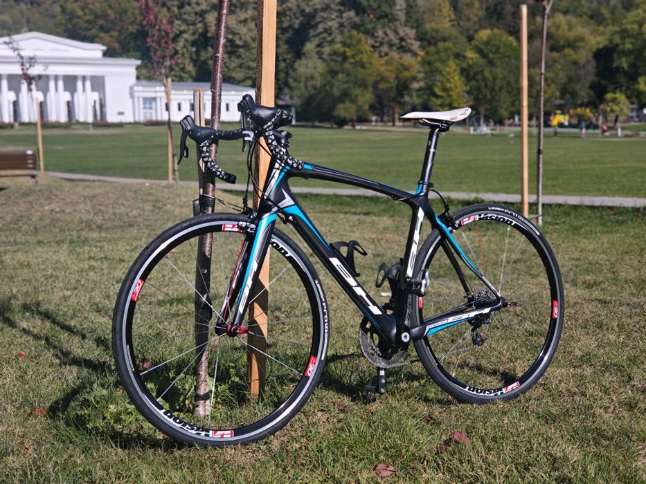 Bicicleta Cursiera BH Prisma 7.5 - Carbon - Marime XL