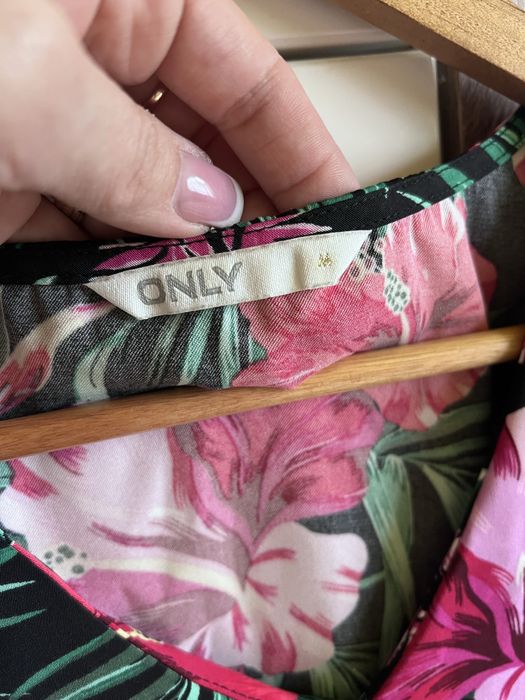 Set Bluza cu fusta scurta Only