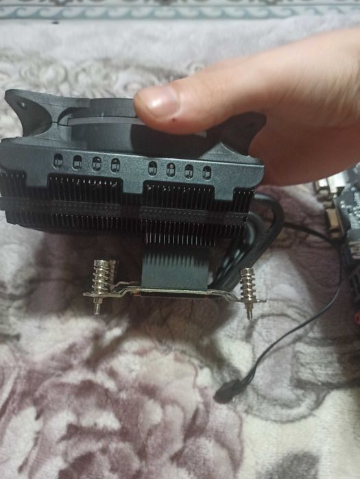 Отличный кулер для процессоров