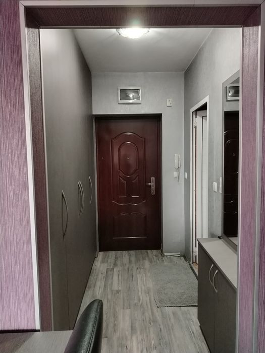 Дава се под наем Едностаен апартамент в София, Медицинска академия - 37 кв.м за 204 € - Снимка #2