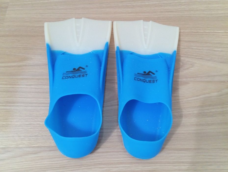 Продам ласты б/у