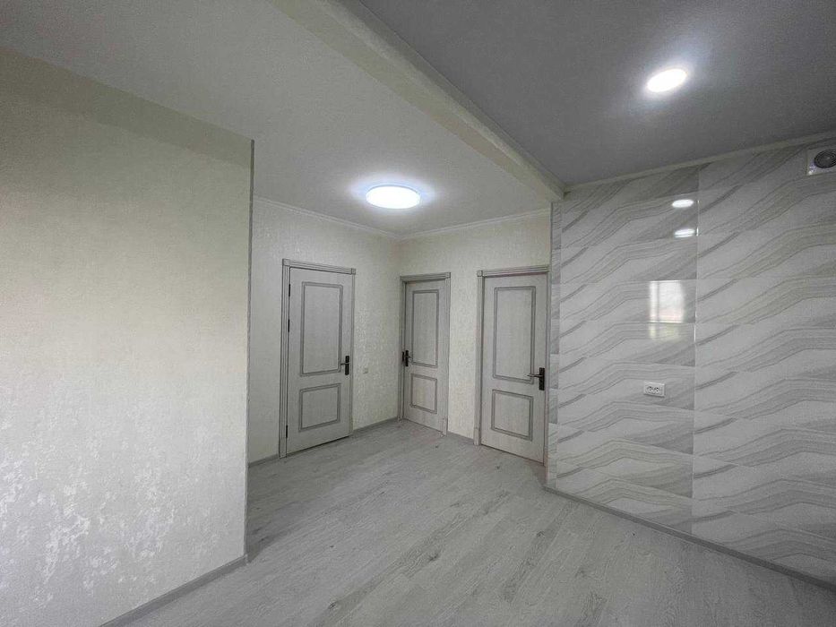 СРОЧНАЯ ПРОДАЖА!! Вторичка 3/5/9 ОР-Р  Ц-5 сзади корзинки