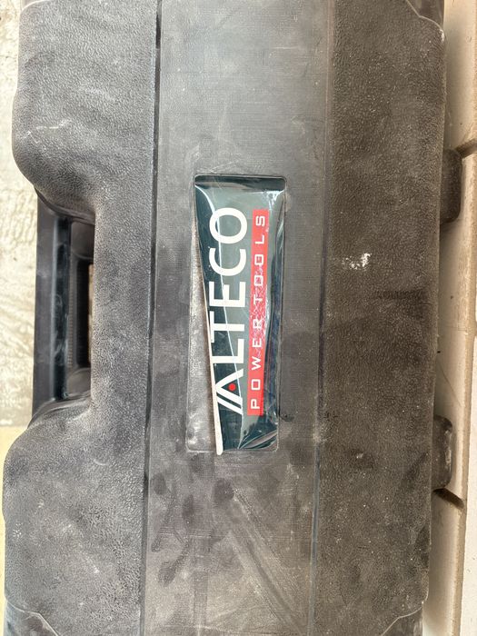 Штроборез alteco ползовались пару раз