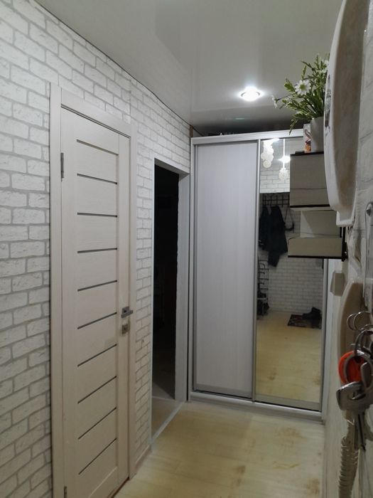 Собственник-Продам 1к -Срочно