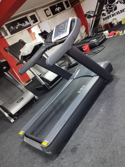 Профессиональная беговая дорожка