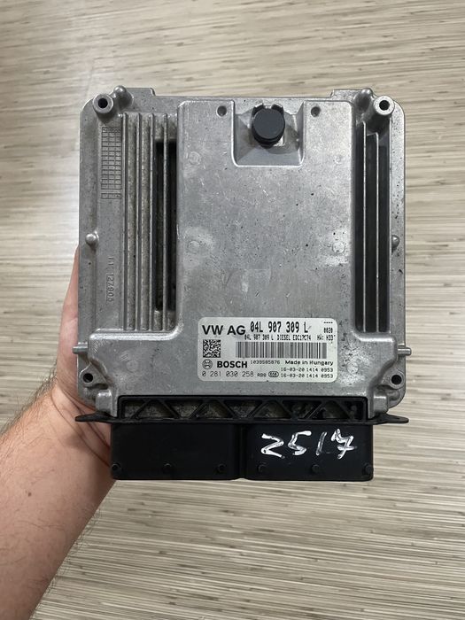 Calculator motor 2.0 Tdi / Ecu WAG - 04L907309L / 0281030258