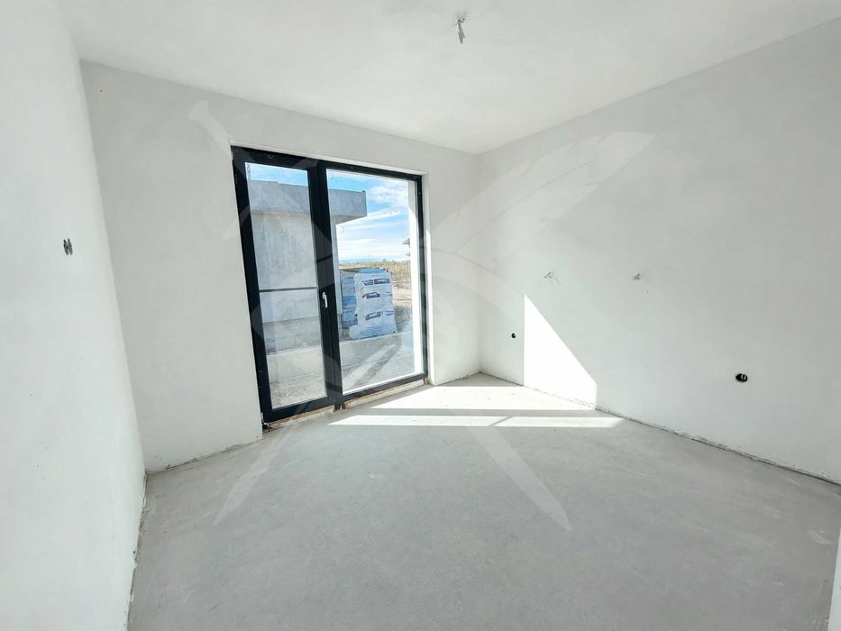 Продава се Къща в с. Войводиново, Област Пловдив - 156 кв.м за 1539 €/кв.м - Снимка #1