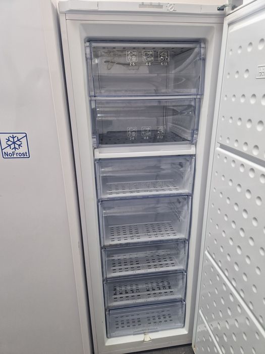 Фризер Beko A++ 270 литра