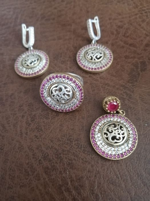 Продам серебренный набор