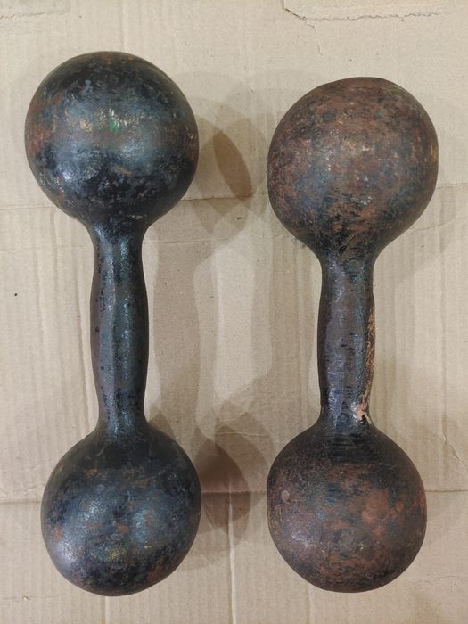 Продам гантели...