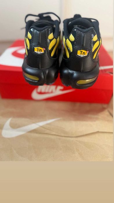 100% Оригинални Nike Air max Plus в размер 42.5-27см - без коментар