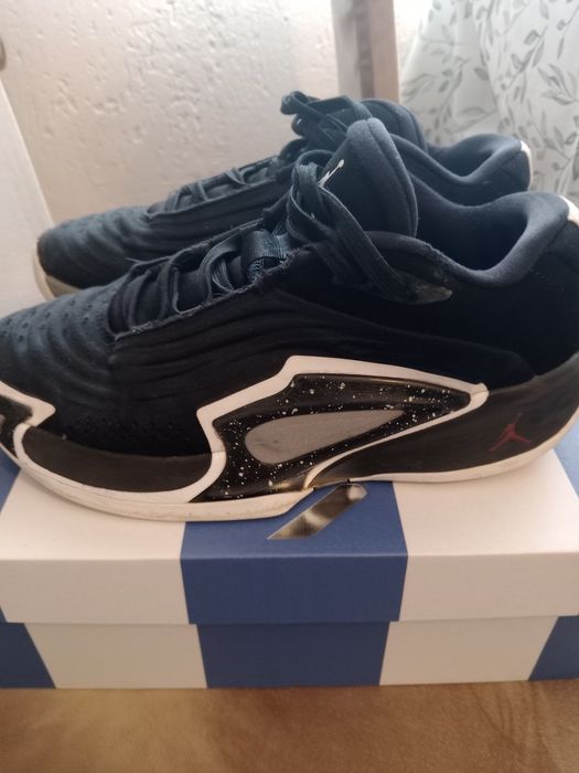 Баскетболни маратонки Air Jordan  Luka 3