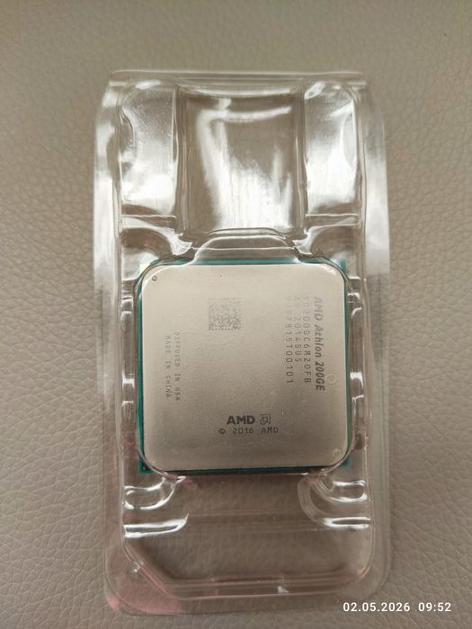 Процессор AMD Athlon 200 GE
