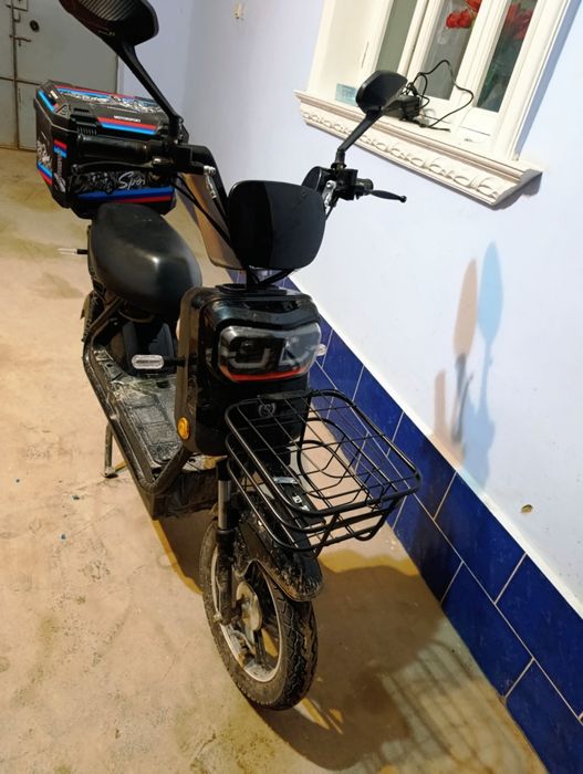 Elektroniy skutir Sport Time S marka