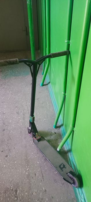 Трюковой самокат