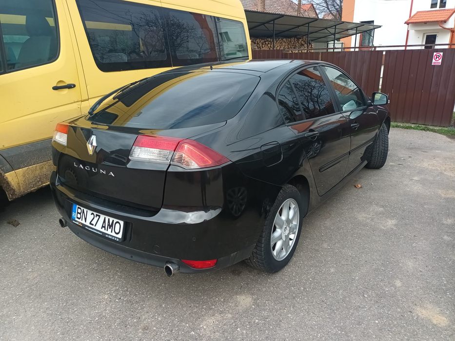 Vând renault lagguna
