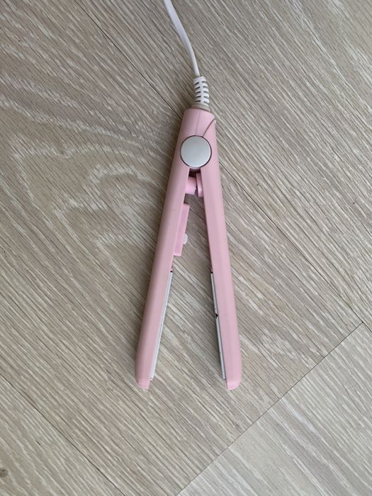 Мини-утюжок,розового цвета