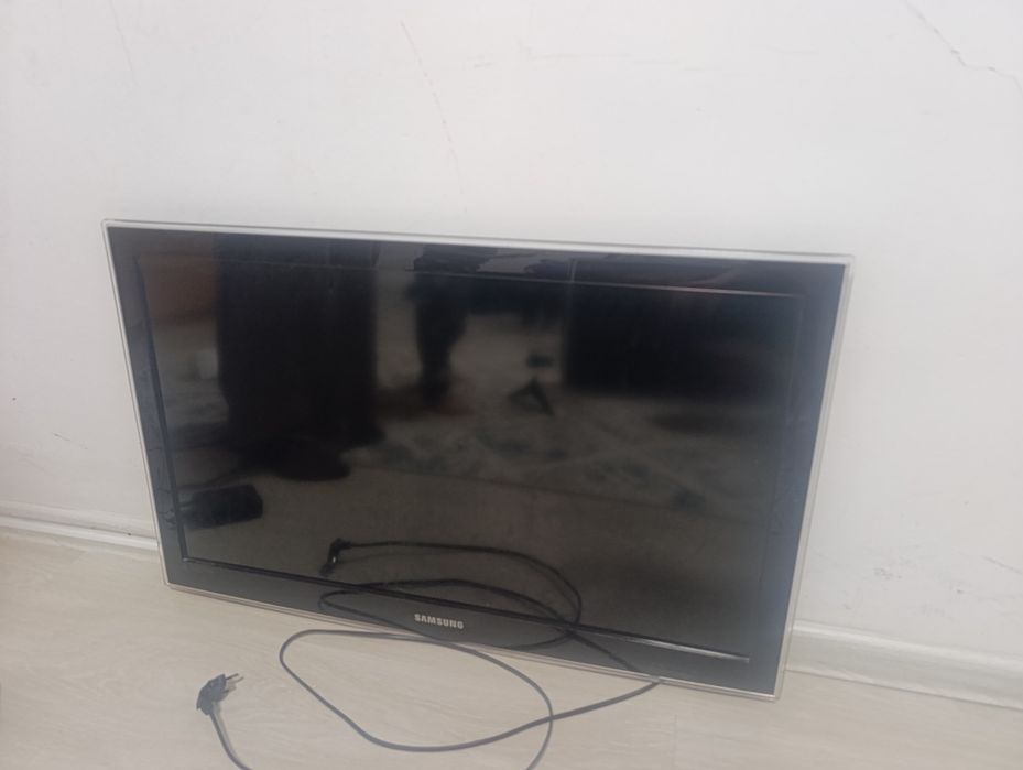 Самсунг телевизор