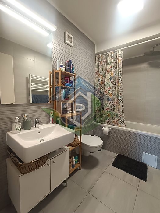 Apartament 3 camere de vânzare Coresi – Kasper - terasă parcare  boxă