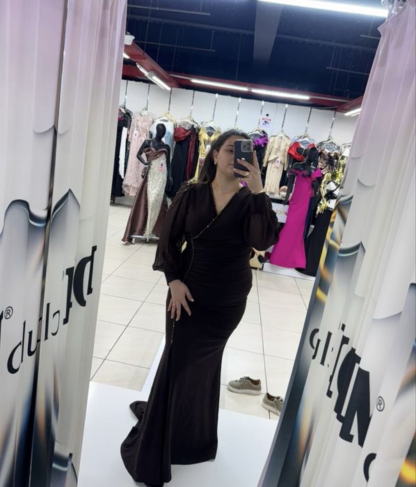 Продам платье 50 размер