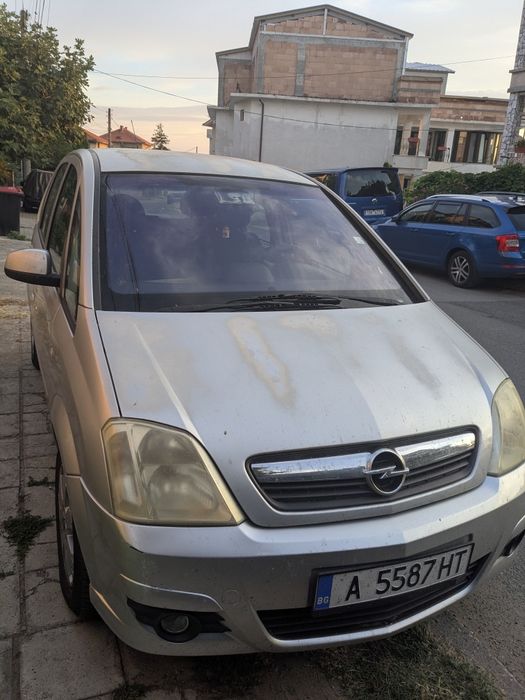 Продавам Опел мерива еко флекс 1,4 бензин