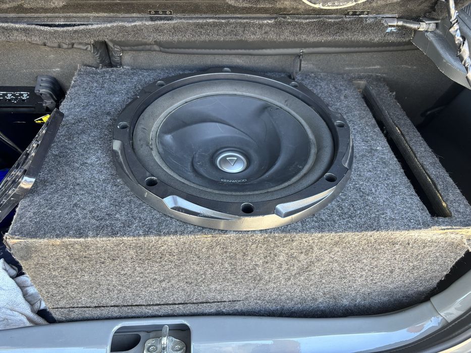 Pioneer 5450dvd, kenwood 718, usilitel 640w, sambufer