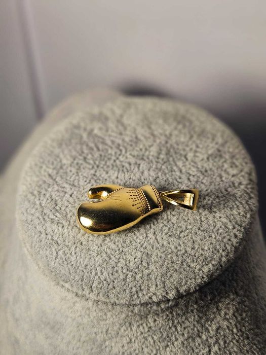 Pandantiv Manusa aur galben 14K, 6.47 grame