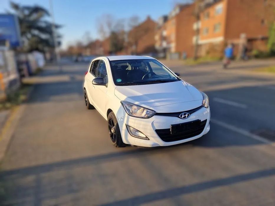 Dezmembrari / Dezmembrez HYUNDAI I20