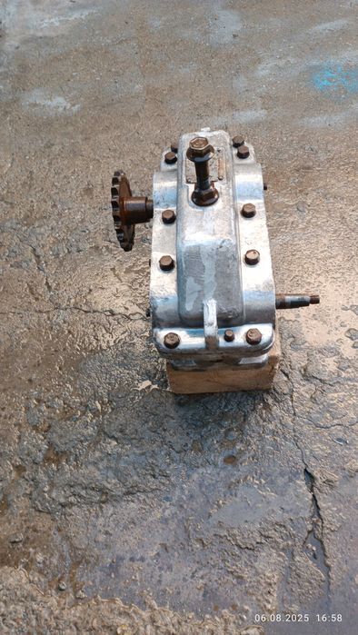 Продам Редуктор Ц2У-Горизонтальный двухступенчатый