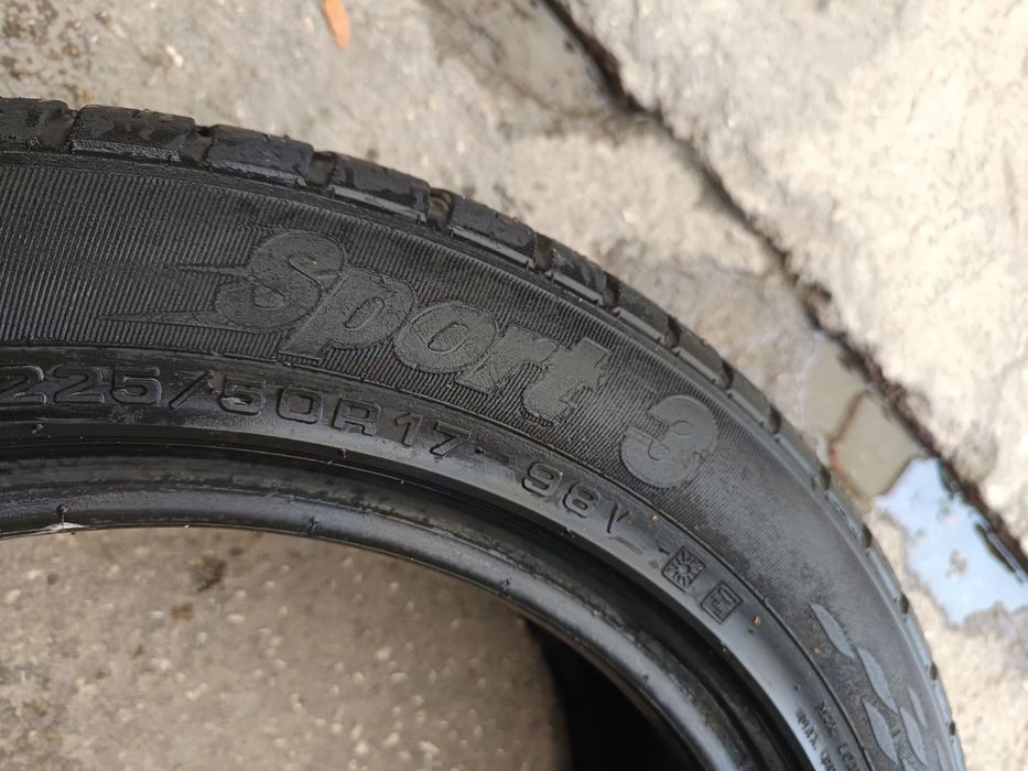 Летни гуми 17 цола 225/50/17 2 броя