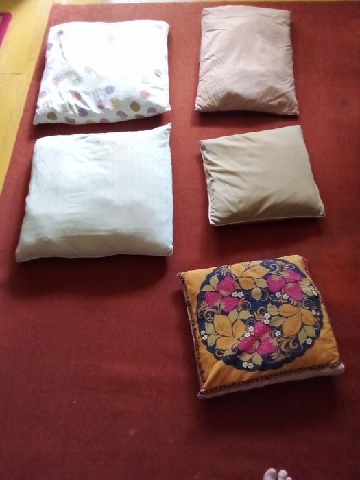 Подушки разных размеров