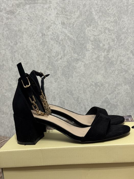 Туфли женские 37 размер