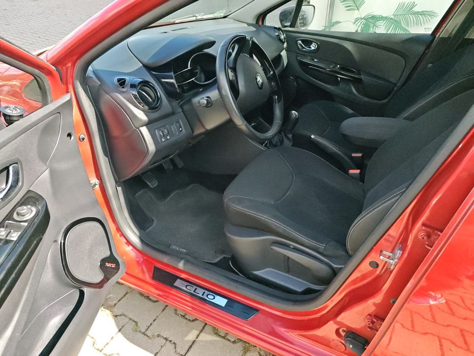 Renault Clio 4 2015 Limited BassReflex 1.5 Dci 90 Cp Navi / Senzori /Jante 221000 km Euro 5 Hatchback