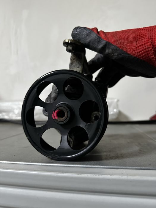 Насос гура (гидроусилитель руля) Subaru