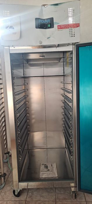 Refrigerator Polar 1 usa GL 180 -E