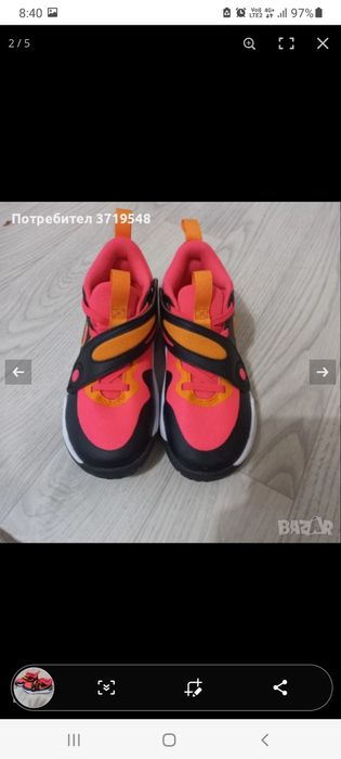 Маратонки NIKE нови!