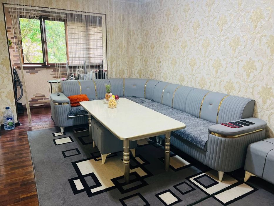 Продается 3 комнатная квартира