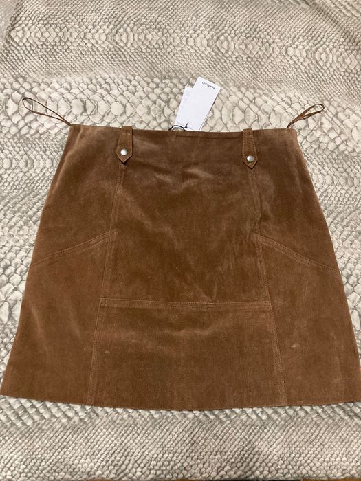 Mango -пола естествена кожа