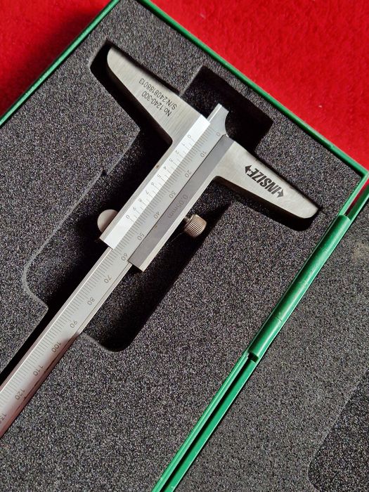 Subler mecanic  de adâncime in cutie 400 mm