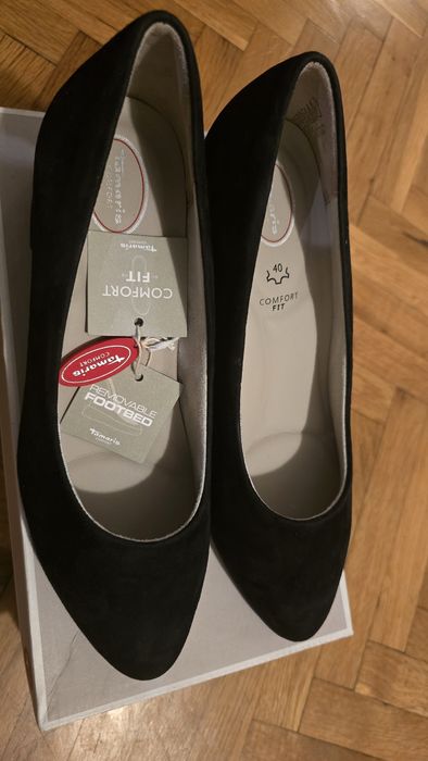 Tamaris Black Suede 40 номер