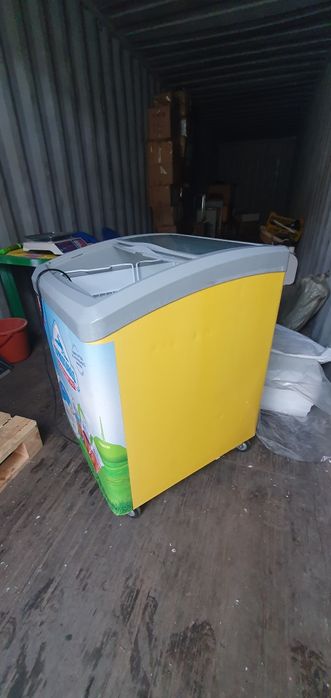 Продам морозильник Дабон фирменный