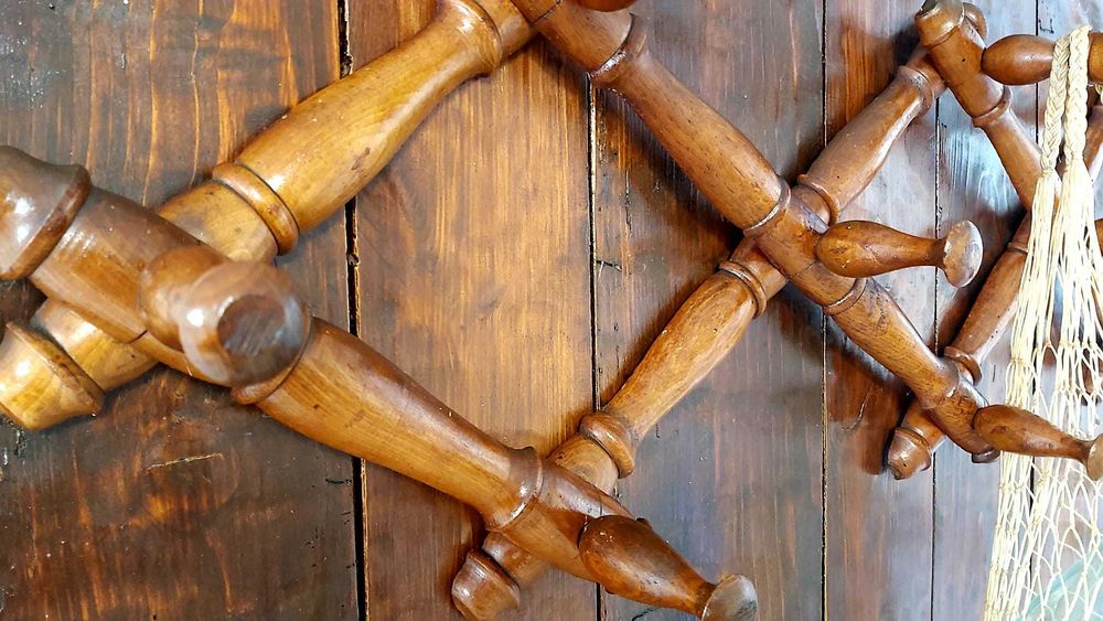 Винтидж дървена закачалка за палта, 1955 г.