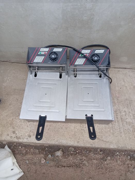 Фритюрница в хорошем состоянии