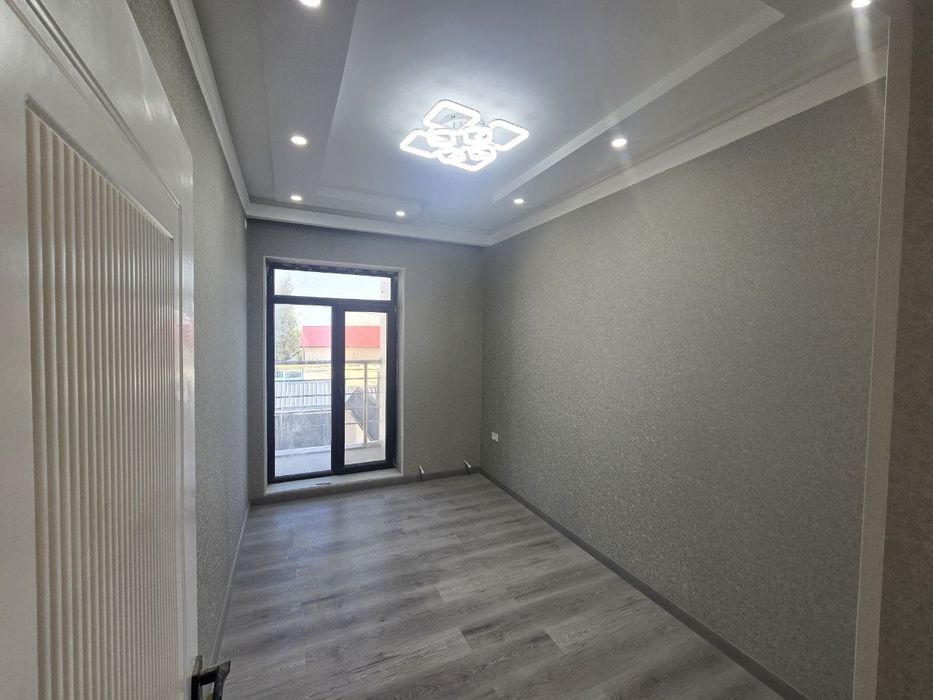 Продается дом  2 этажа + подвал 6 ком 160м2 зем 2 сот