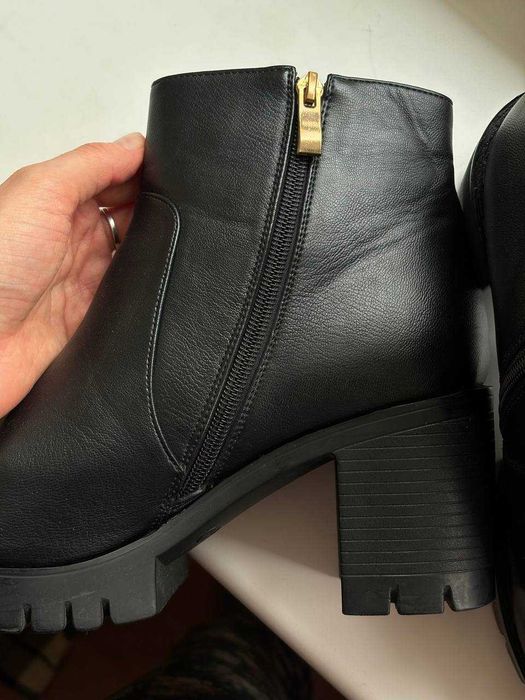 Полусапожки демисезонные 39 размер