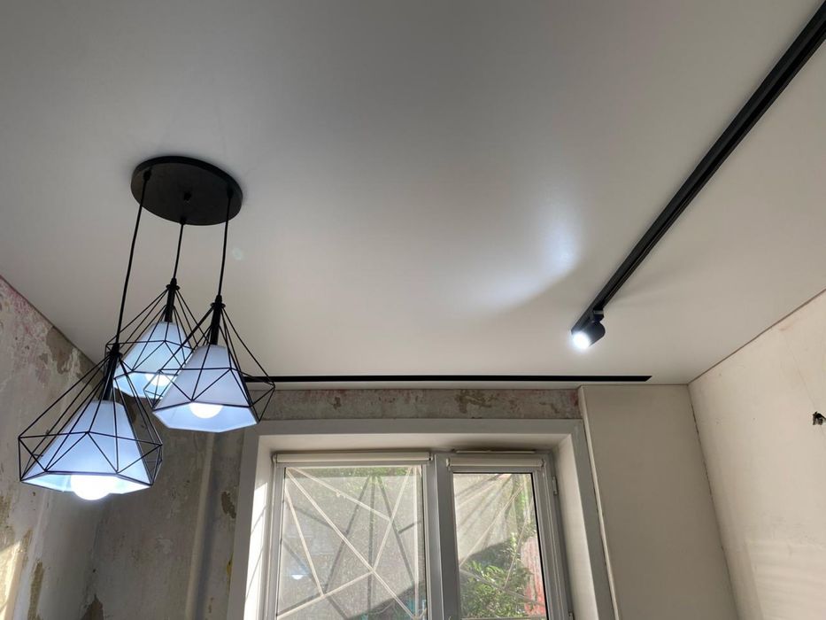 Натяжные потолки